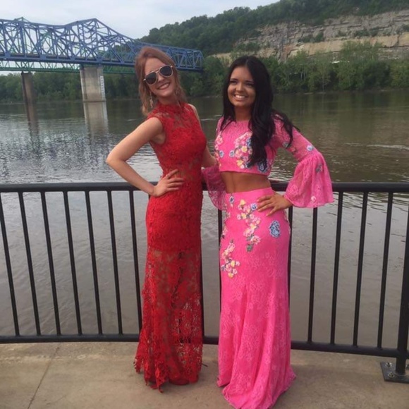 💃ALL OCCASION DRESS Size 2 - Picture 2 of 3